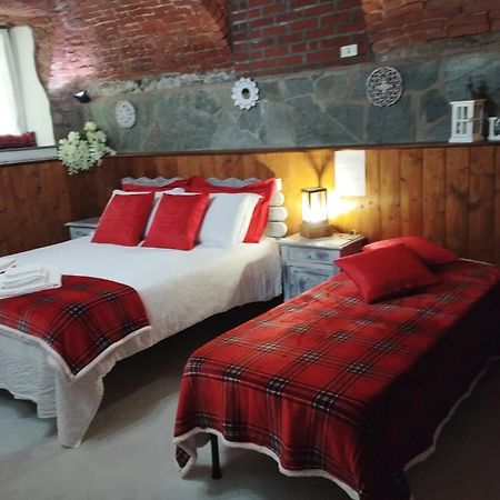 La Ghita Bed and Breakfast Sparone Buitenkant foto