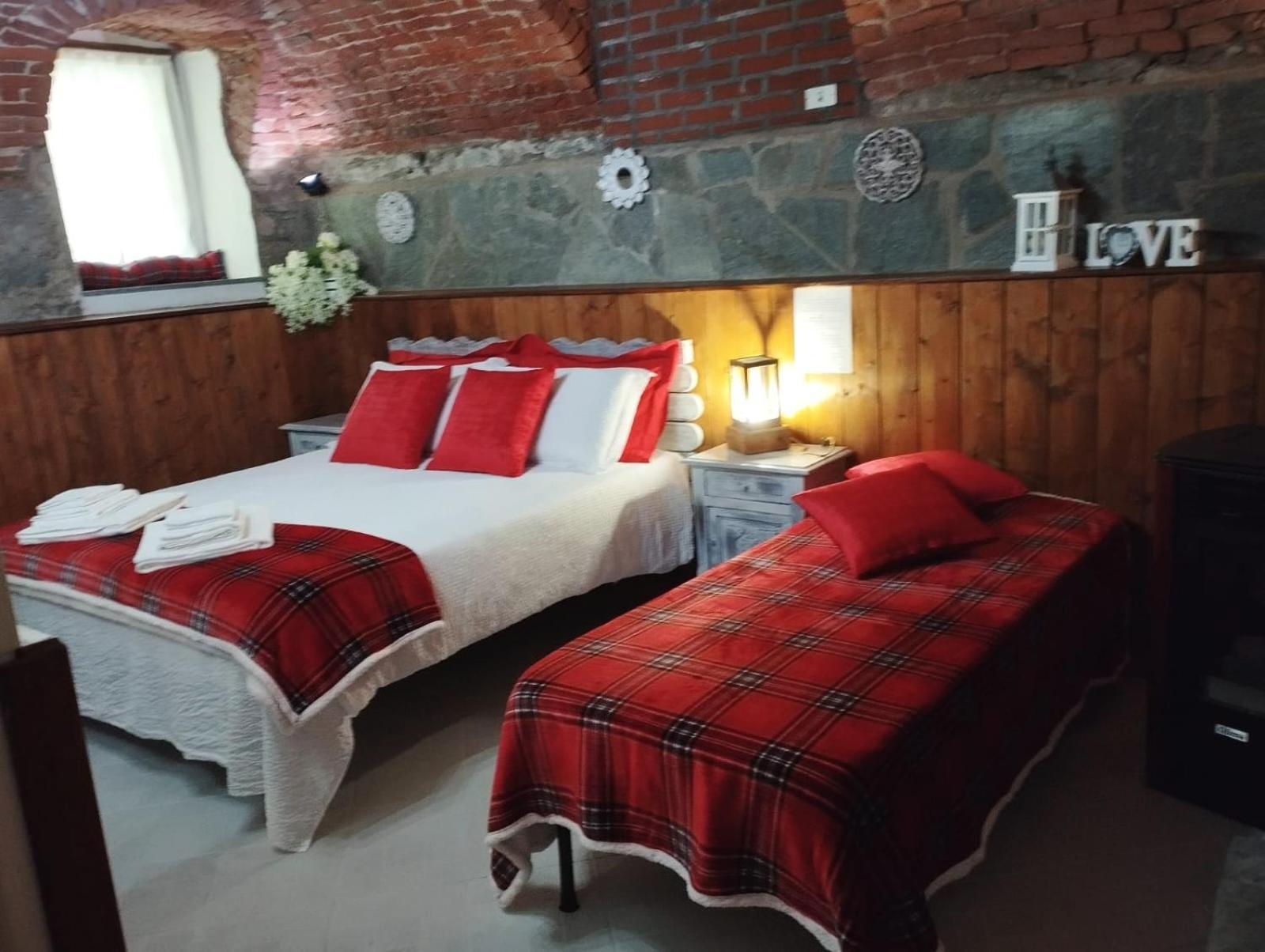 La Ghita Bed and Breakfast Sparone Buitenkant foto