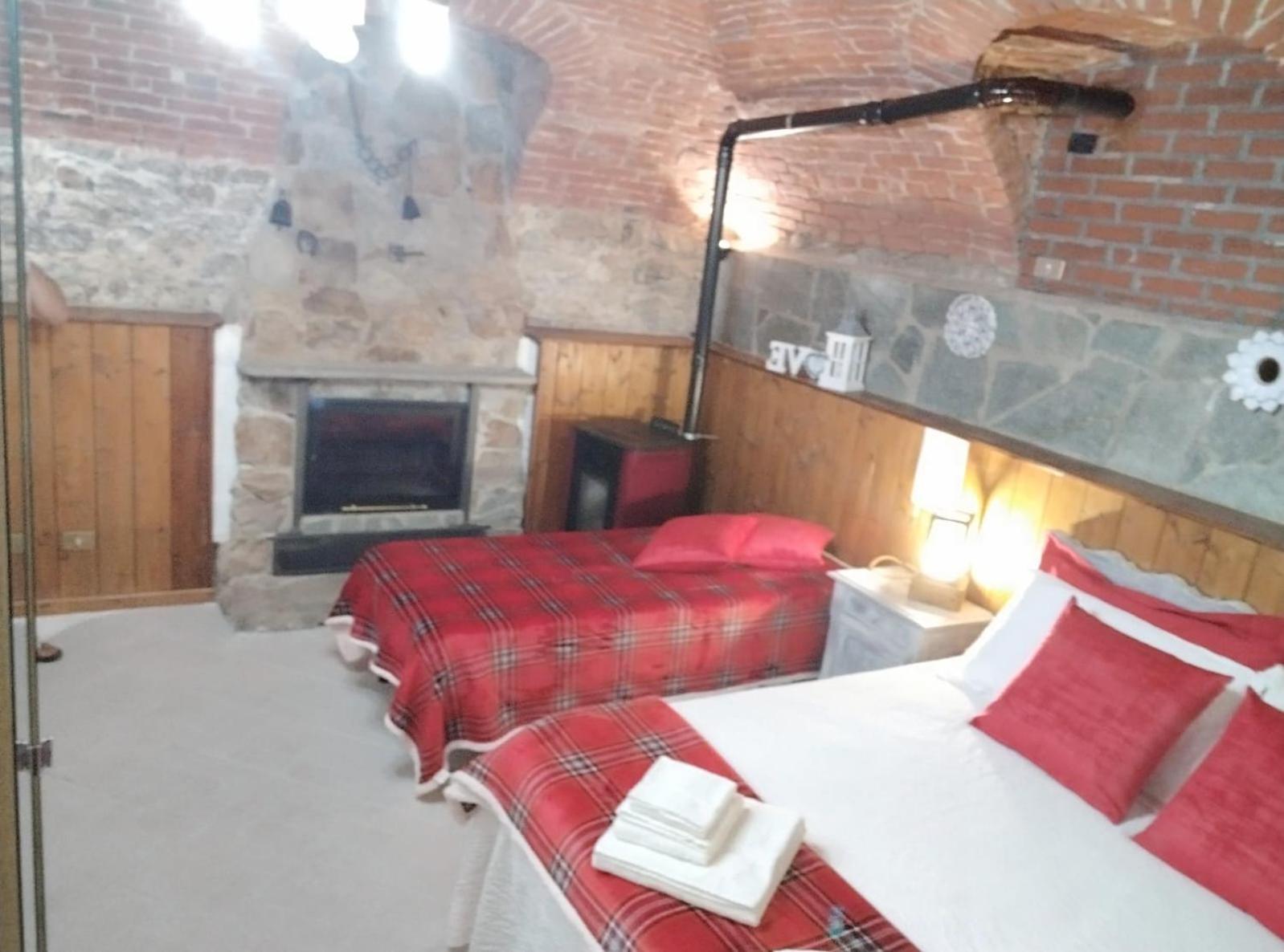 La Ghita Bed and Breakfast Sparone Buitenkant foto