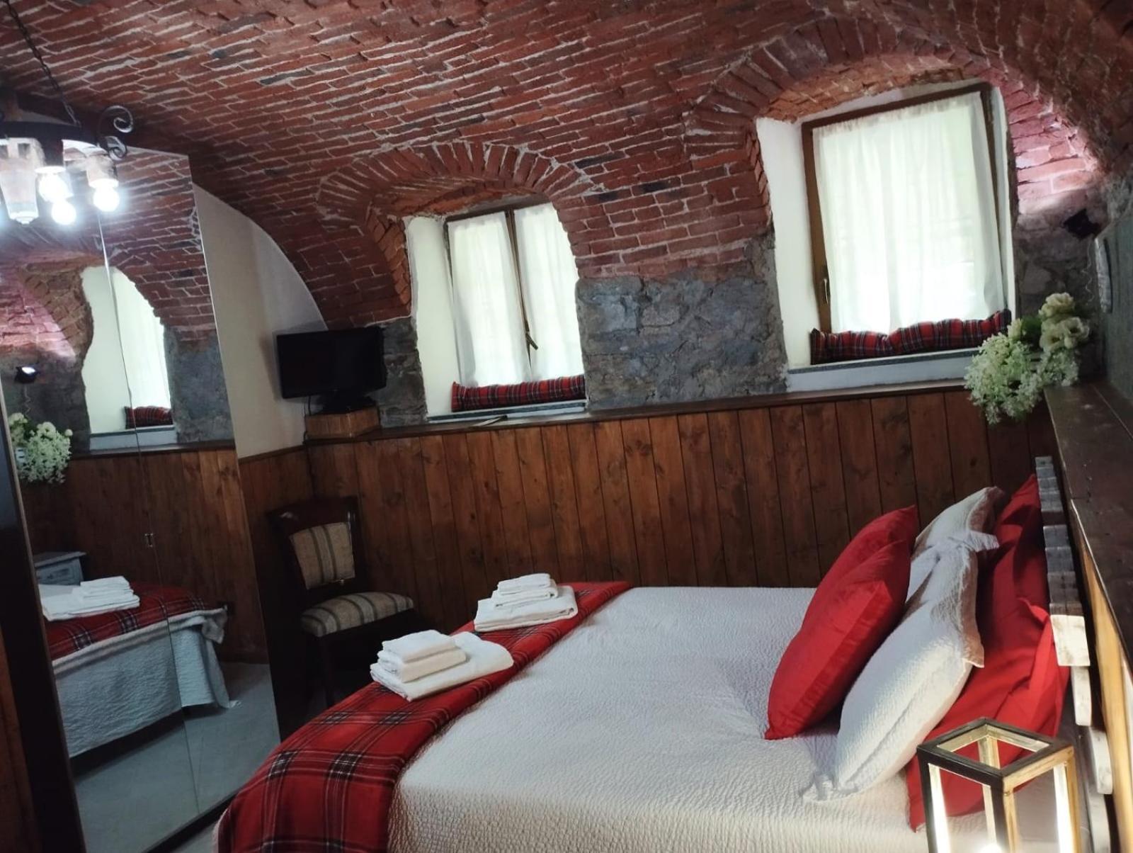 La Ghita Bed and Breakfast Sparone Buitenkant foto
